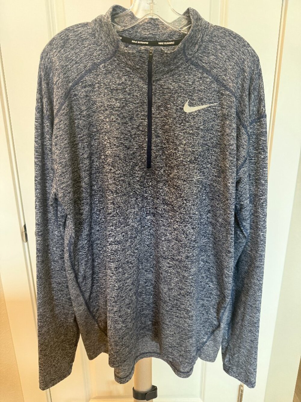 Blue Nike Element 1/2 zip Dri-FIT - XL